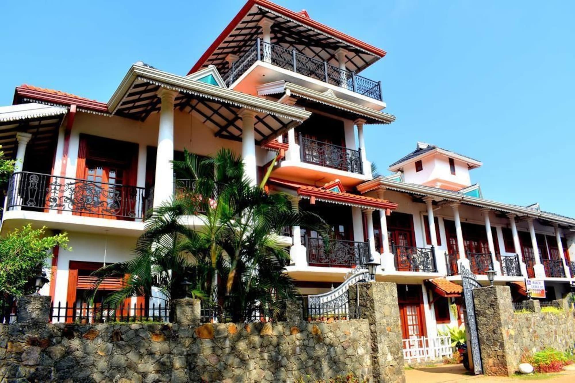 Freedom Palace Hotel Анурадхапура Екстериор снимка